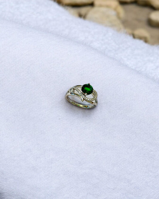 JC-936 - Silver Ring with Green Stone