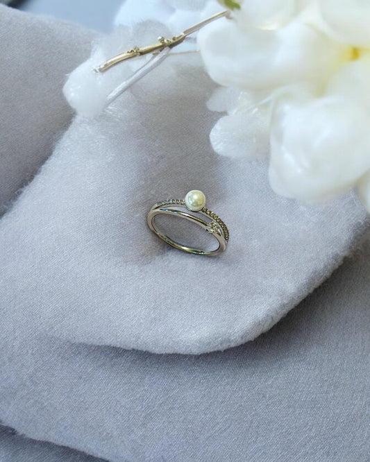 JC-940 - Silver Ring with Pearl